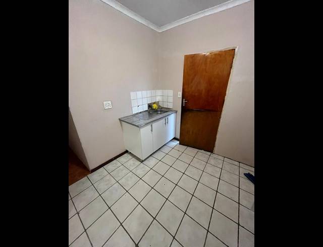 3 BEDROOM PROPERTY TO RENT IN MMABATHO 13